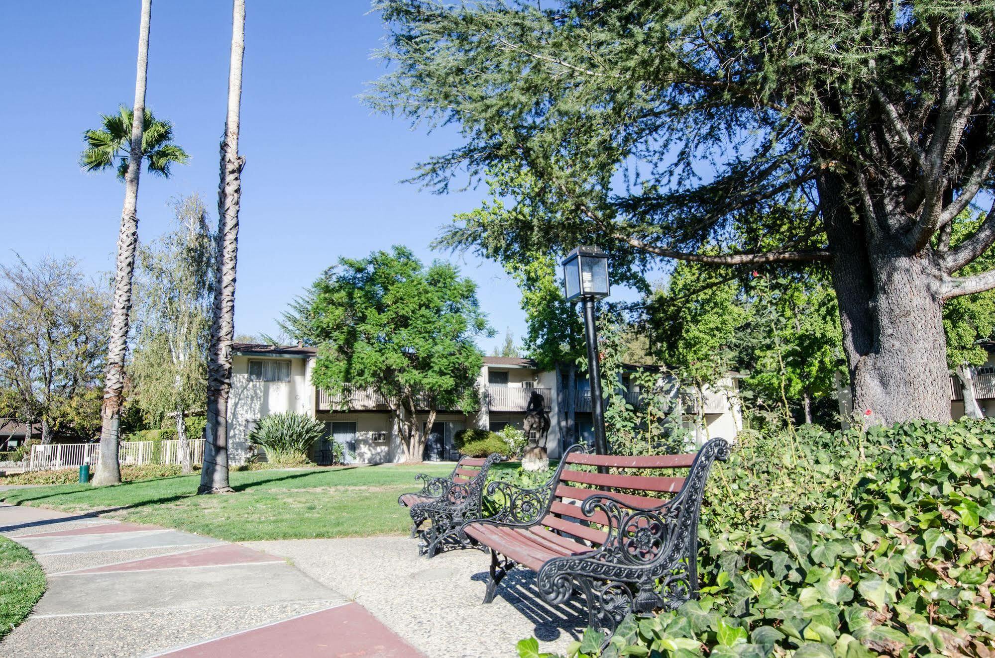 Los Gatos Lodge ภายนอก รูปภาพ